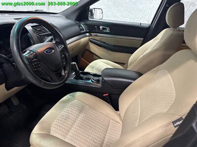2016 Ford Explorer   - Photo 3 - Bethany, CT 06524
