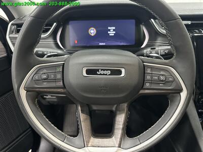 2023 Jeep Grand Cherokee Limited - Photo 4 - Bethany, CT 06524