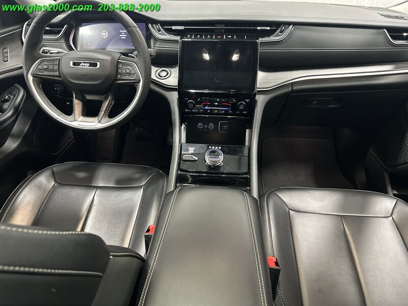 2023 Jeep Grand Cherokee Limited - Photo 6 - Bethany, CT 06524