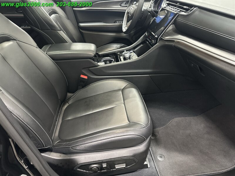 2023 Jeep Grand Cherokee Limited - Photo 21 - Bethany, CT 06524
