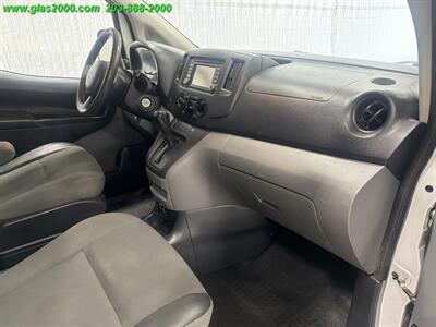 2017 Chevrolet City Express LT   - Photo 5 - Bethany, CT 06524