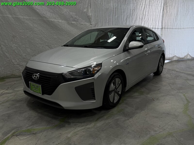 2018 Hyundai IONIQ Hybrid Blue - Photo 2 - Bethany, CT 06524