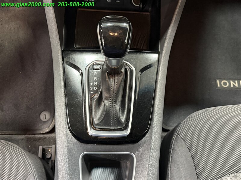 2018 Hyundai IONIQ Hybrid Blue - Photo 30 - Bethany, CT 06524