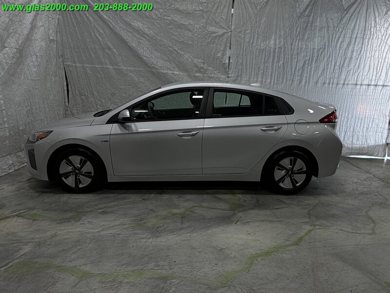 2018 Hyundai IONIQ Hybrid Blue - Photo 14 - Bethany, CT 06524