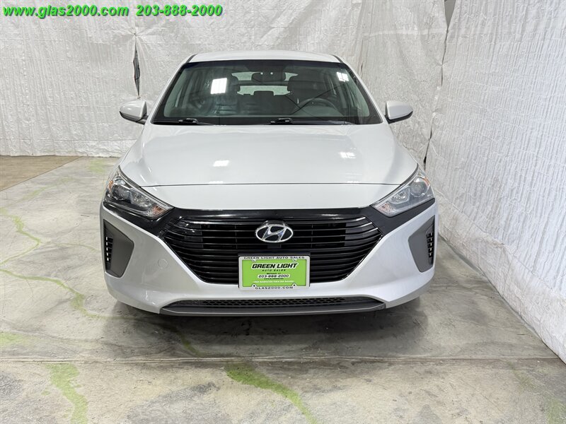 2018 Hyundai IONIQ Hybrid Blue - Photo 19 - Bethany, CT 06524