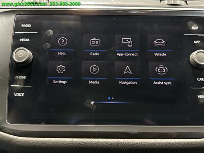2021 Volkswagen Tiguan SEL 4Motion   - Photo 10 - Bethany, CT 06524