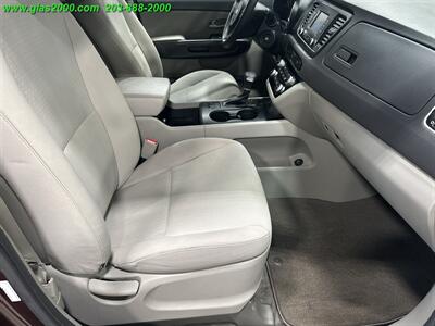 2018 Kia Sedona LX - Photo 30 - Bethany, CT 06524