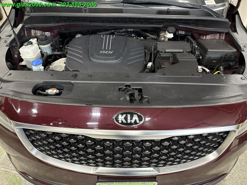 2018 Kia Sedona LX - Photo 12 - Bethany, CT 06524