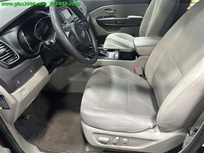 2018 Kia Sedona LX - Photo 3 - Bethany, CT 06524