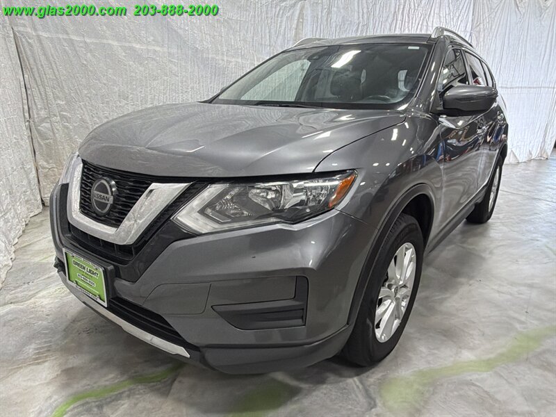 2019 Nissan Rogue SV   - Photo 1 - Bethany, CT 06524