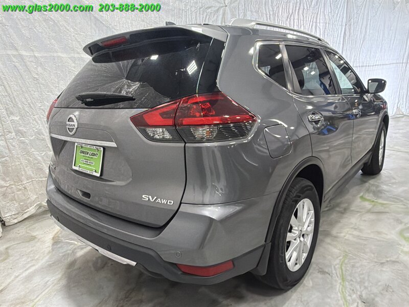 2019 Nissan Rogue SV - Photo 8 - Bethany, CT 06524