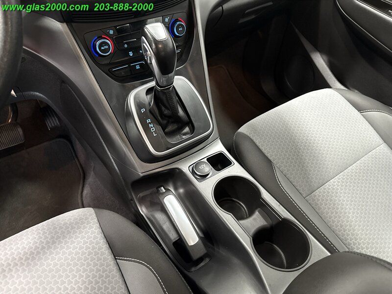 2017 Ford C-MAX Hybrid SE   - Photo 21 - Bethany, CT 06524