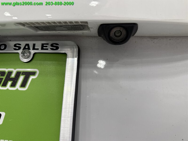 2017 Ford C-MAX Hybrid SE   - Photo 5 - Bethany, CT 06524