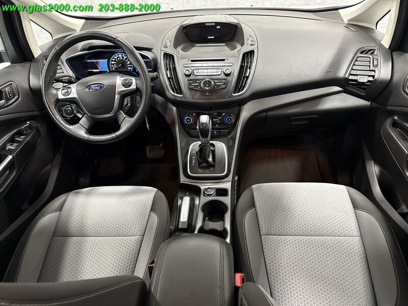 2017 Ford C-MAX Hybrid SE   - Photo 14 - Bethany, CT 06524