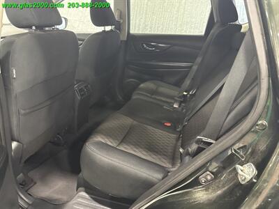 2018 Nissan Rogue SV   - Photo 9 - Bethany, CT 06524