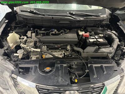2018 Nissan Rogue SV   - Photo 12 - Bethany, CT 06524