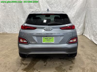 2020 Hyundai Kona Limited  Price reflects $4000.00 Federal EV credit for those who qualify! Price without EV credit is $18,999.00 - Photo 20 - Bethany, CT 06524