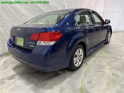 2011 Subaru Legacy 2.5i   - Photo 8 - Bethany, CT 06524