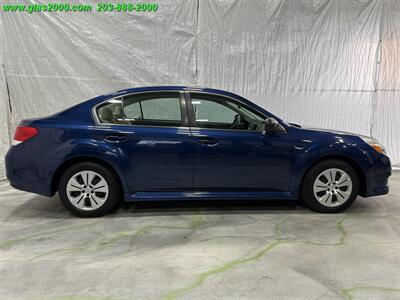 2011 Subaru Legacy 2.5i   - Photo 14 - Bethany, CT 06524