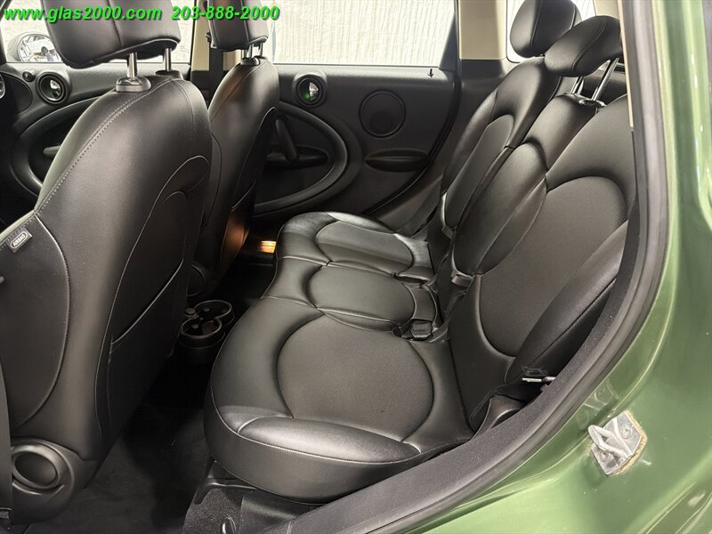 2016 MINI Countryman Cooper S ALL4 - Photo 9 - Bethany, CT 06524