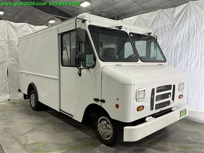 2014 Ford E-Series Van   - Photo 2 - Bethany, CT 06524