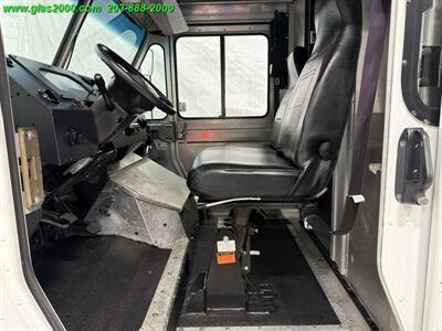 2014 Ford E-Series Van   - Photo 15 - Bethany, CT 06524