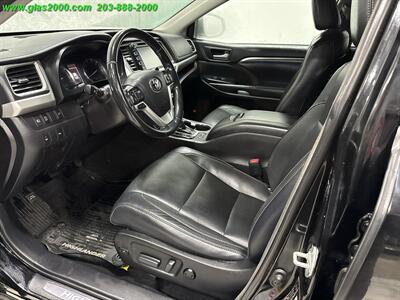 2018 Toyota Highlander Limited - Photo 3 - Bethany, CT 06524