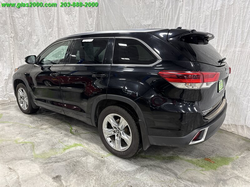 2018 Toyota Highlander Limited - Photo 7 - Bethany, CT 06524