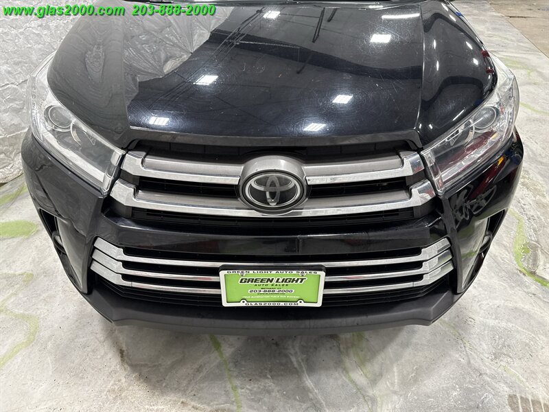 2018 Toyota Highlander Limited - Photo 24 - Bethany, CT 06524