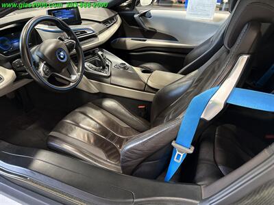 2014 BMW i8   - Photo 30 - Bethany, CT 06524