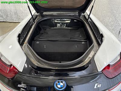 2014 BMW i8   - Photo 15 - Bethany, CT 06524