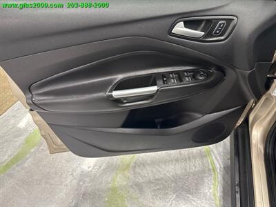 2017 Ford C-Max Hybrid SE   - Photo 21 - Bethany, CT 06524