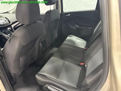 2017 Ford C-Max Hybrid SE   - Photo 9 - Bethany, CT 06524