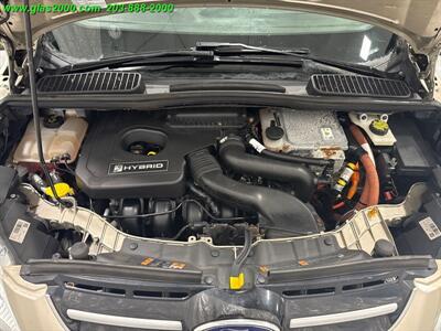 2017 Ford C-Max Hybrid SE   - Photo 12 - Bethany, CT 06524