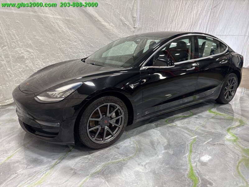 2018 Tesla Model 3 Long Range Price reflects $4000.00 Federal EV credit for those who qualify! Price without EV credit is $23,999.00 - Photo 1 - Bethany, CT 06524