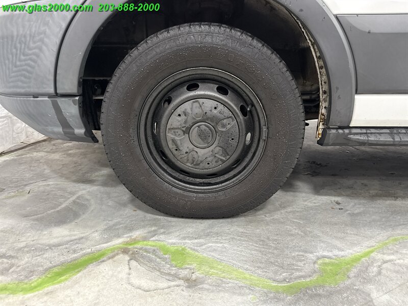 2016 Ford Transit XL - Photo 27 - Bethany, CT 06524