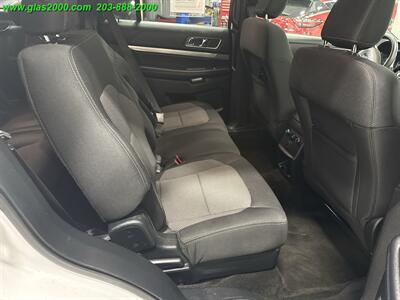 2018 Ford Explorer XLT   - Photo 10 - Bethany, CT 06524