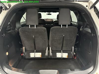2018 Ford Explorer XLT   - Photo 15 - Bethany, CT 06524