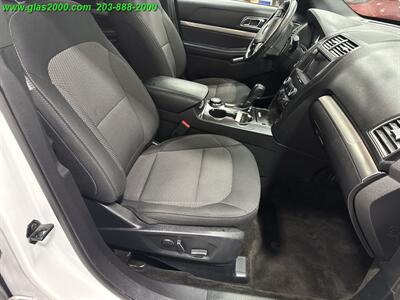 2018 Ford Explorer XLT   - Photo 5 - Bethany, CT 06524