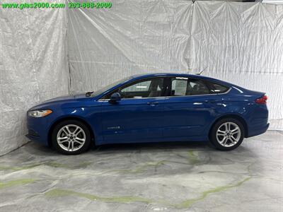 2018 Ford Fusion Hybrid S   - Photo 13 - Bethany, CT 06524