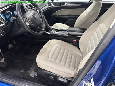 2018 Ford Fusion Hybrid S   - Photo 3 - Bethany, CT 06524