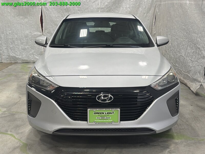 2018 Hyundai IONIQ Hybrid Blue - Photo 19 - Bethany, CT 06524