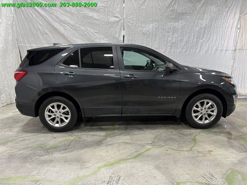2020 Chevrolet Equinox LS - Photo 14 - Bethany, CT 06524