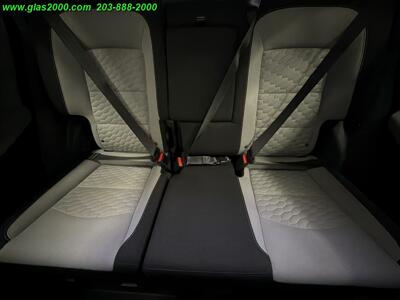 2020 Chevrolet Equinox LS - Photo 27 - Bethany, CT 06524