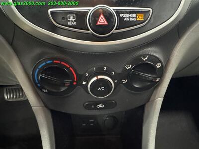 2014 Hyundai Accent GLS   - Photo 17 - Bethany, CT 06524