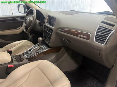 2012 Audi Q5 3.2 quattro Premium Plus   - Photo 5 - Bethany, CT 06524