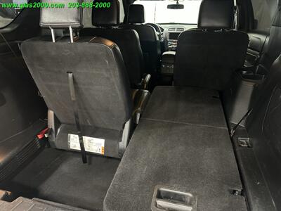 2018 Ford Explorer XLT   - Photo 15 - Bethany, CT 06524