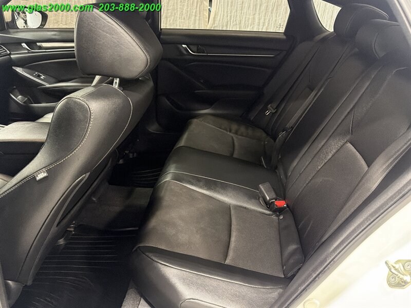 2020 Honda Accord Sport 2.0T - Photo 9 - Bethany, CT 06524