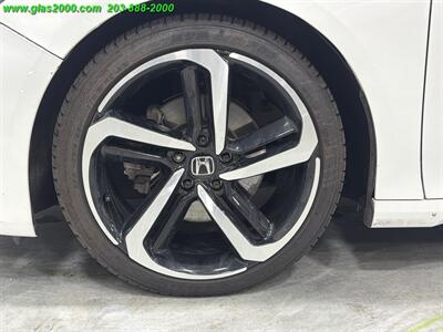 2020 Honda Accord Sport 2.0T - Photo 16 - Bethany, CT 06524