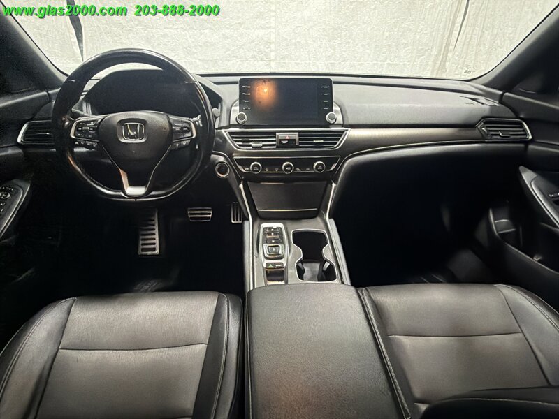 2020 Honda Accord Sport 2.0T - Photo 6 - Bethany, CT 06524